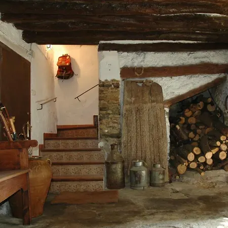 Holiday home Cal Gironell Santa Maria de Meya