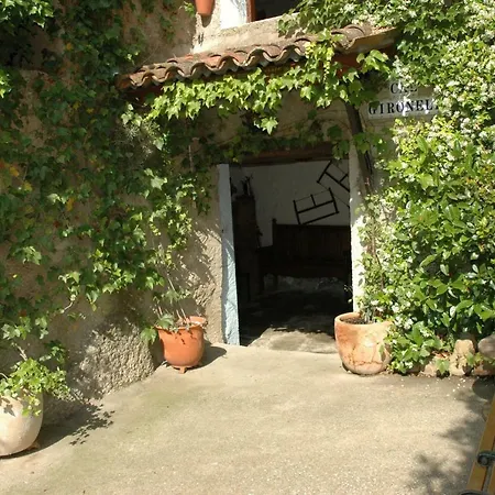 Cal Gironell Holiday home Santa Maria de Meya